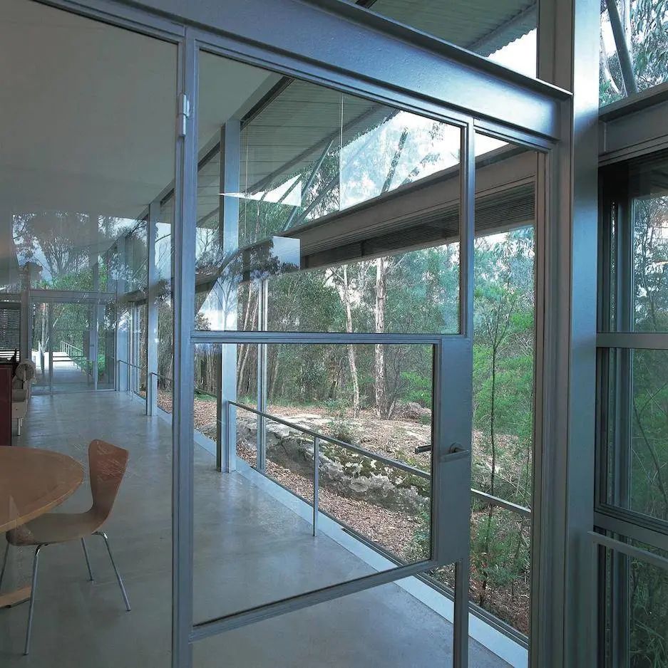 灵活空间与自然共生的现代住宅设计-90