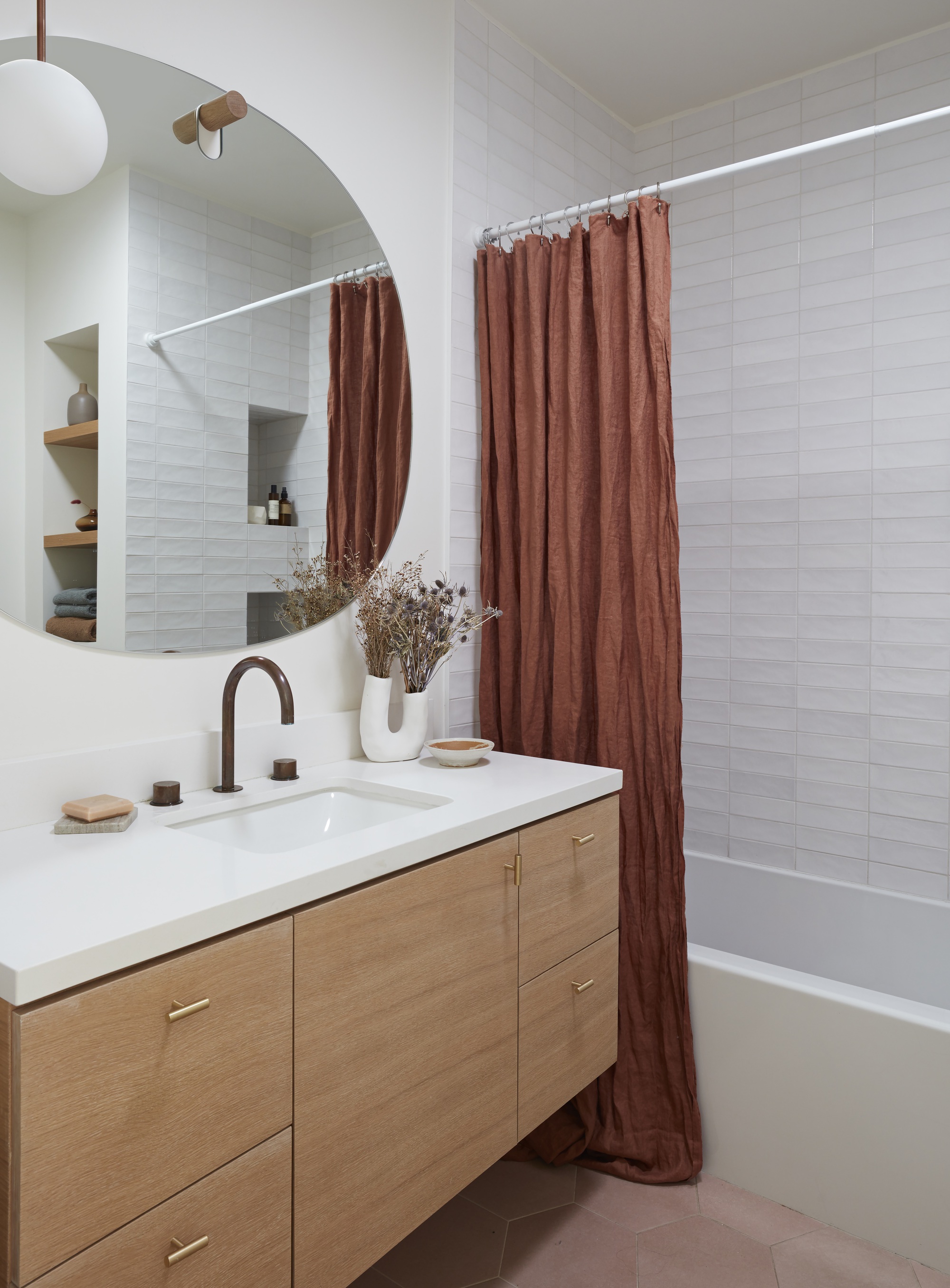 Silverlake Terrace Bungalow Renovation and Extension / ARA-la-38