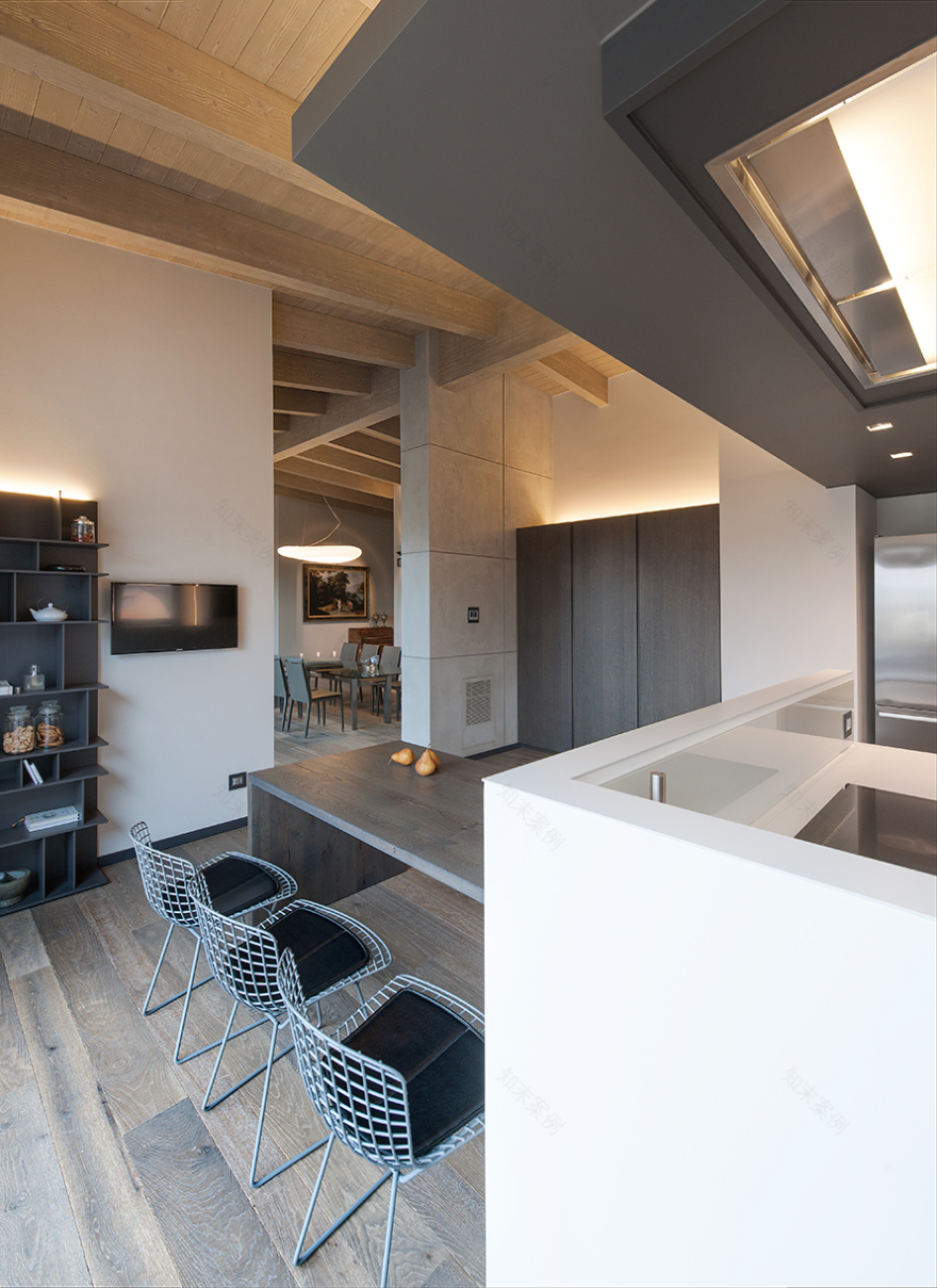 品牌公寓 Attic 1-11