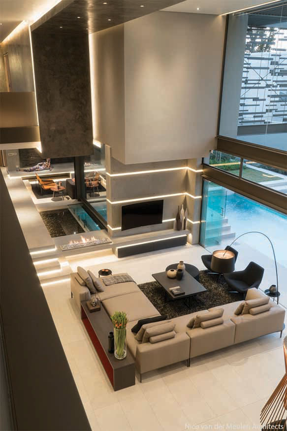 Modern and Elegant House with Open Spaces-5