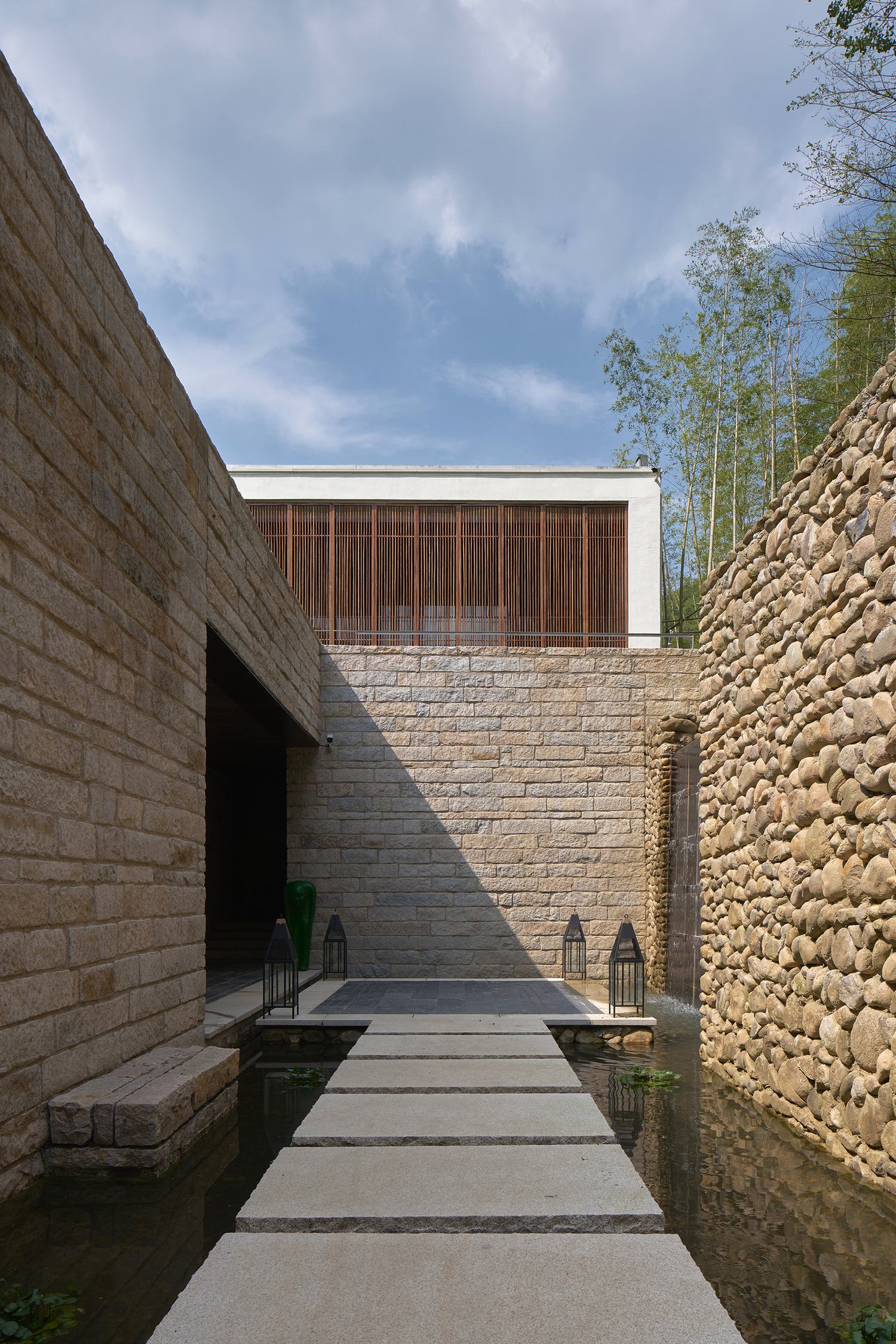 安吉尔庐度假酒店丨中国美术学院风景建筑设计-23