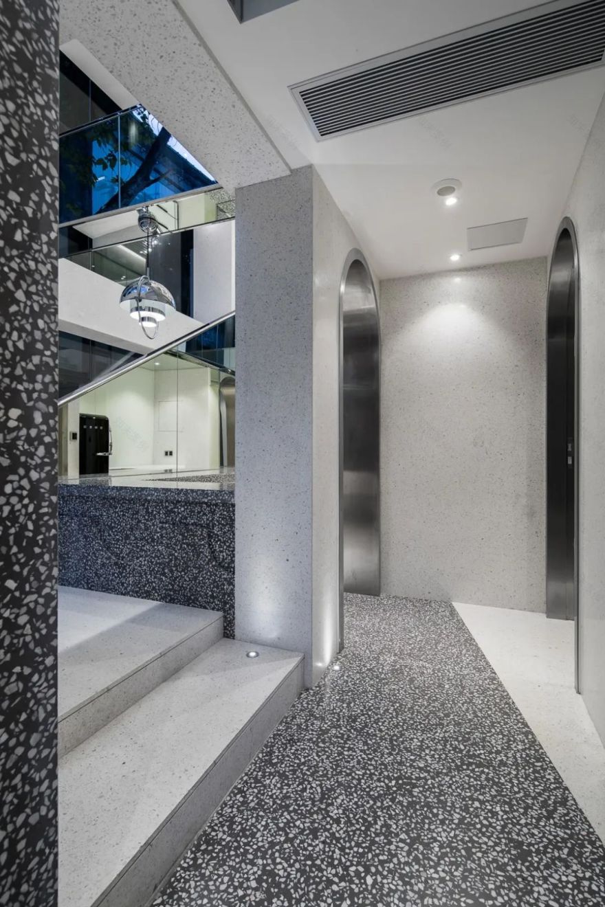 广州老楼蜕变时尚办公空间,设计师妙手化腐朽为神奇-44