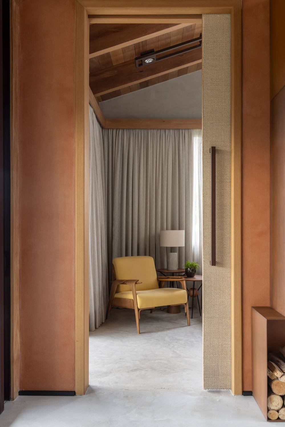 与地形融为一体充满活力的回旋镖乡村别墅设计丨IN HOUSE建筑和室内设计团队-30