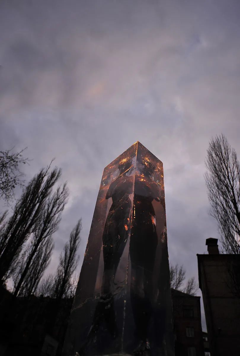 “雨”雕塑丨纳扎尔·比利克-9