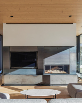 加拿大 Laurentian 森林度假别墅丨加拿大魁北克丨MU Architecture