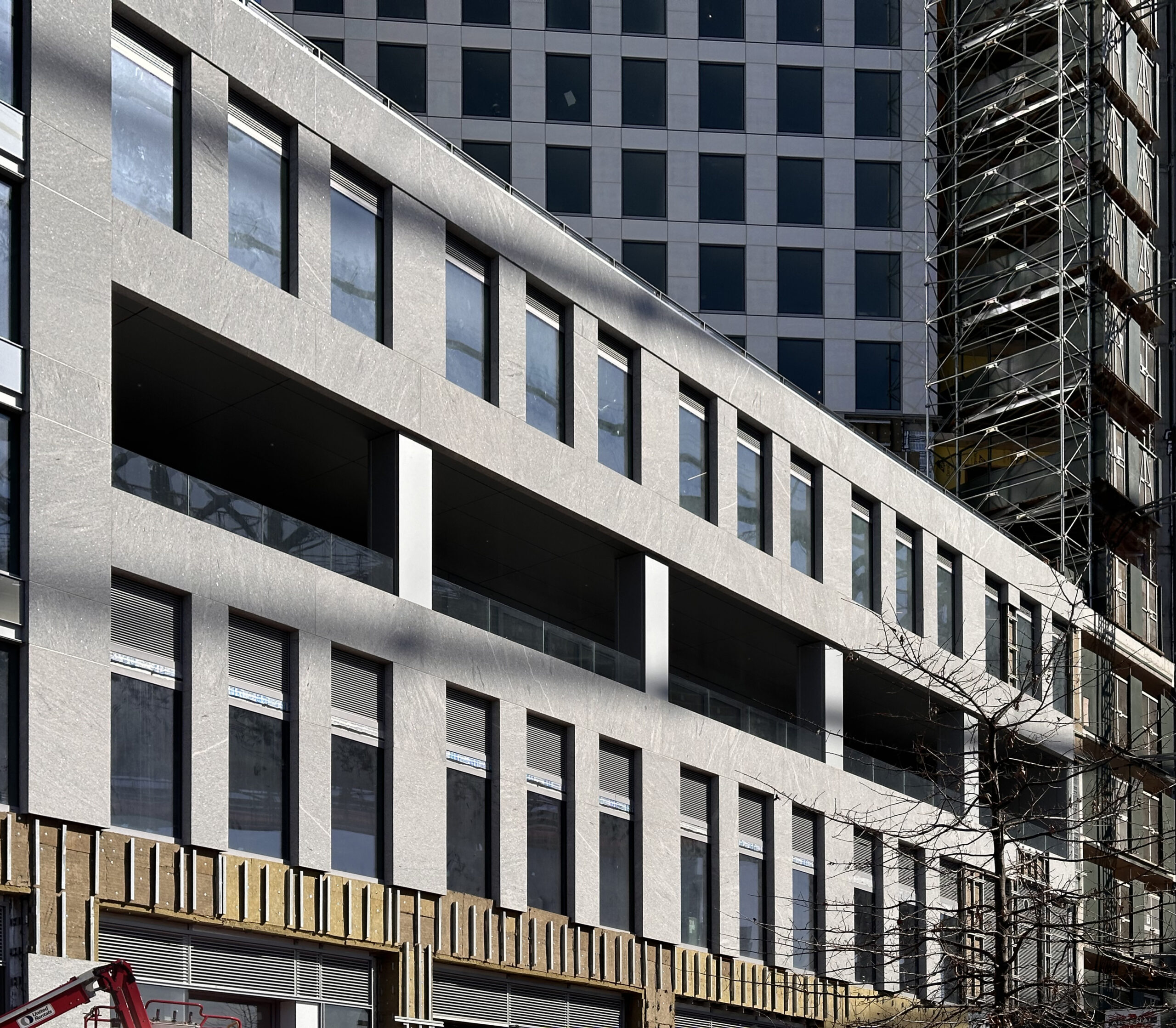 One Domino Square Nears Completion at 8 South 4th Street In Williamsburg, Brooklyn  - New York YIMBY-16