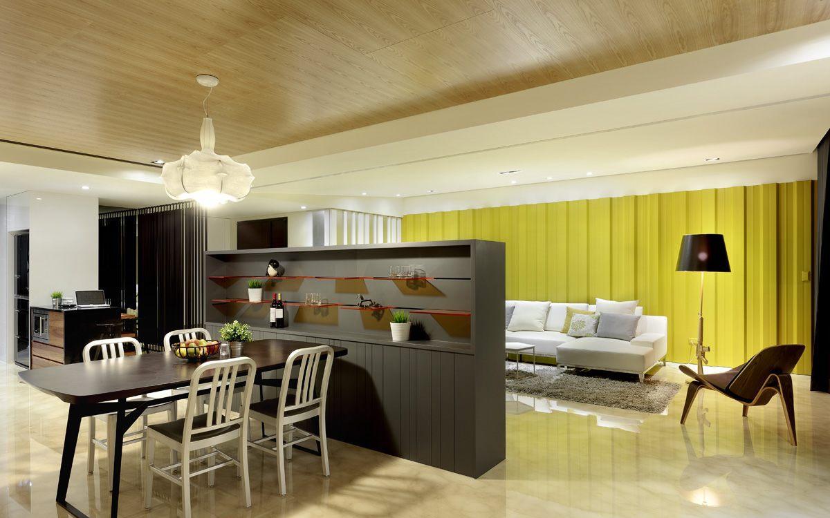 公园绿意中的亮彩活力空间-10