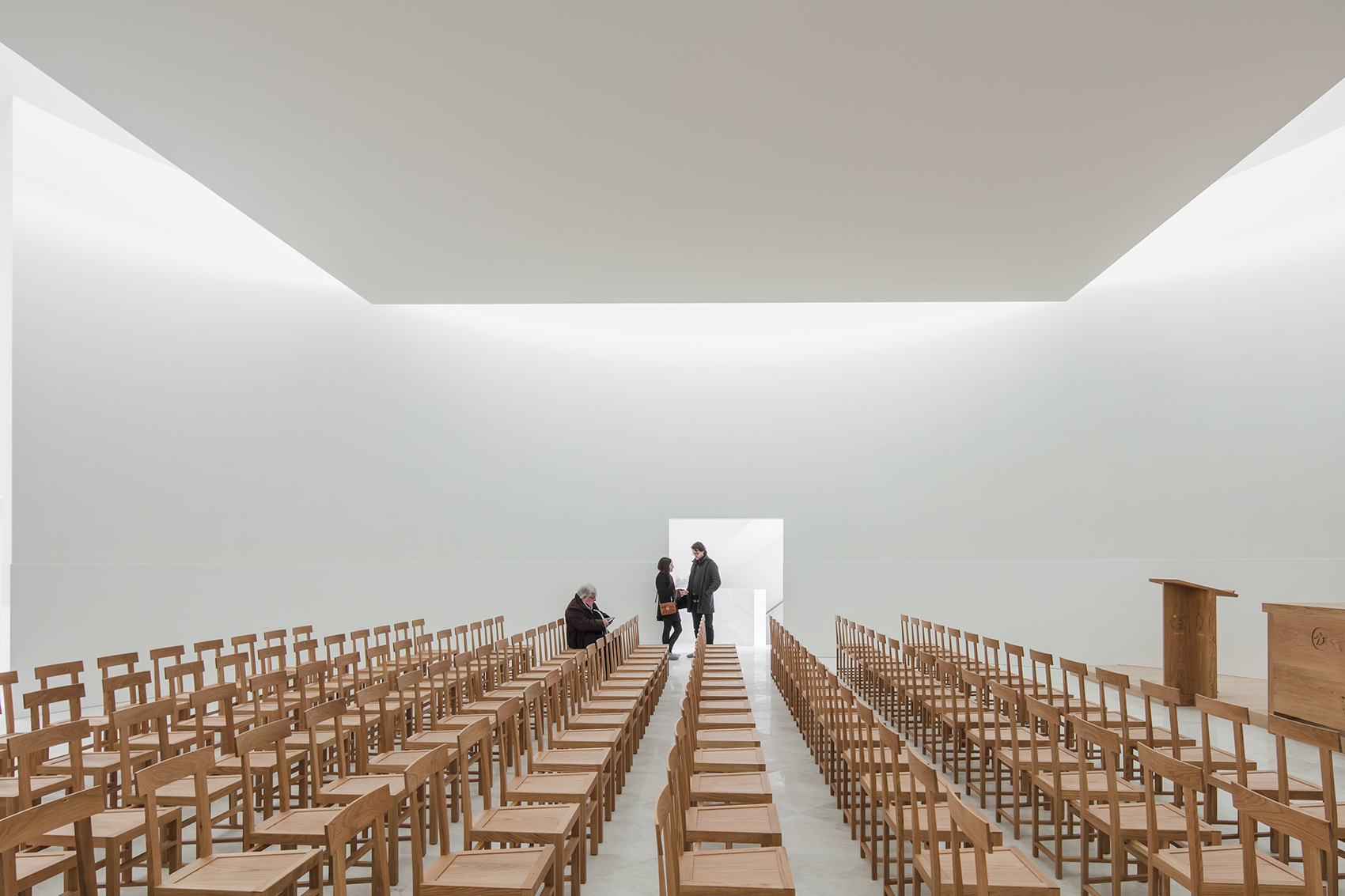 Saint-Jacques-de-la-Lande教堂,法国雷恩 / Álvaro Siza Vieira-51