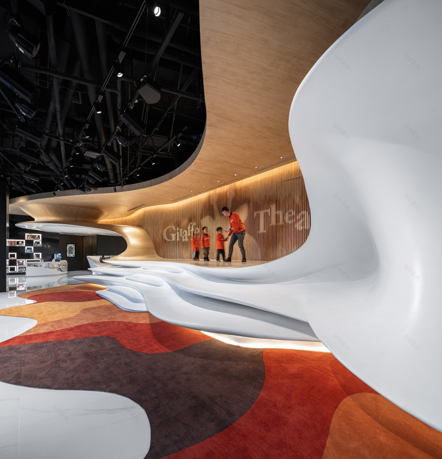 上海长颈鹿美语前滩空间-17