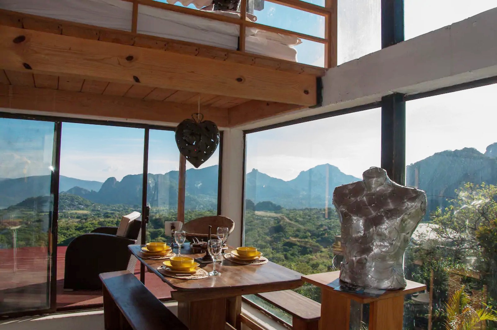 墨西哥风情 | Airbnb 上最美的五座艺术之家-12