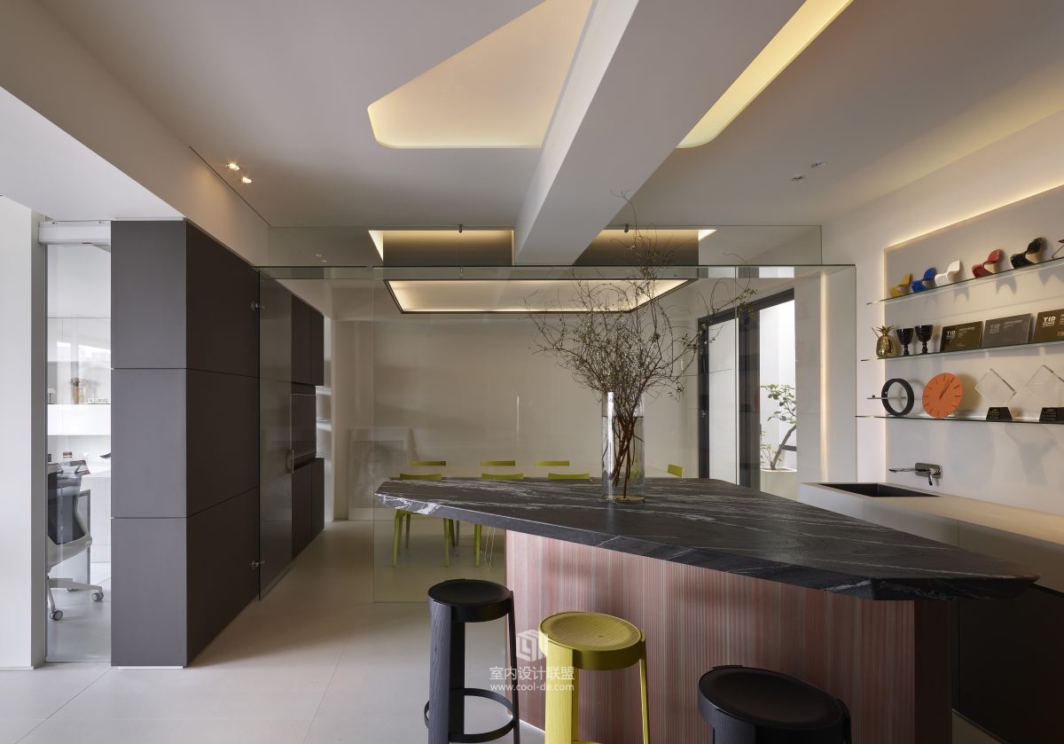 奇逸设计--规矩之间 创造变化万千的办公天地-12