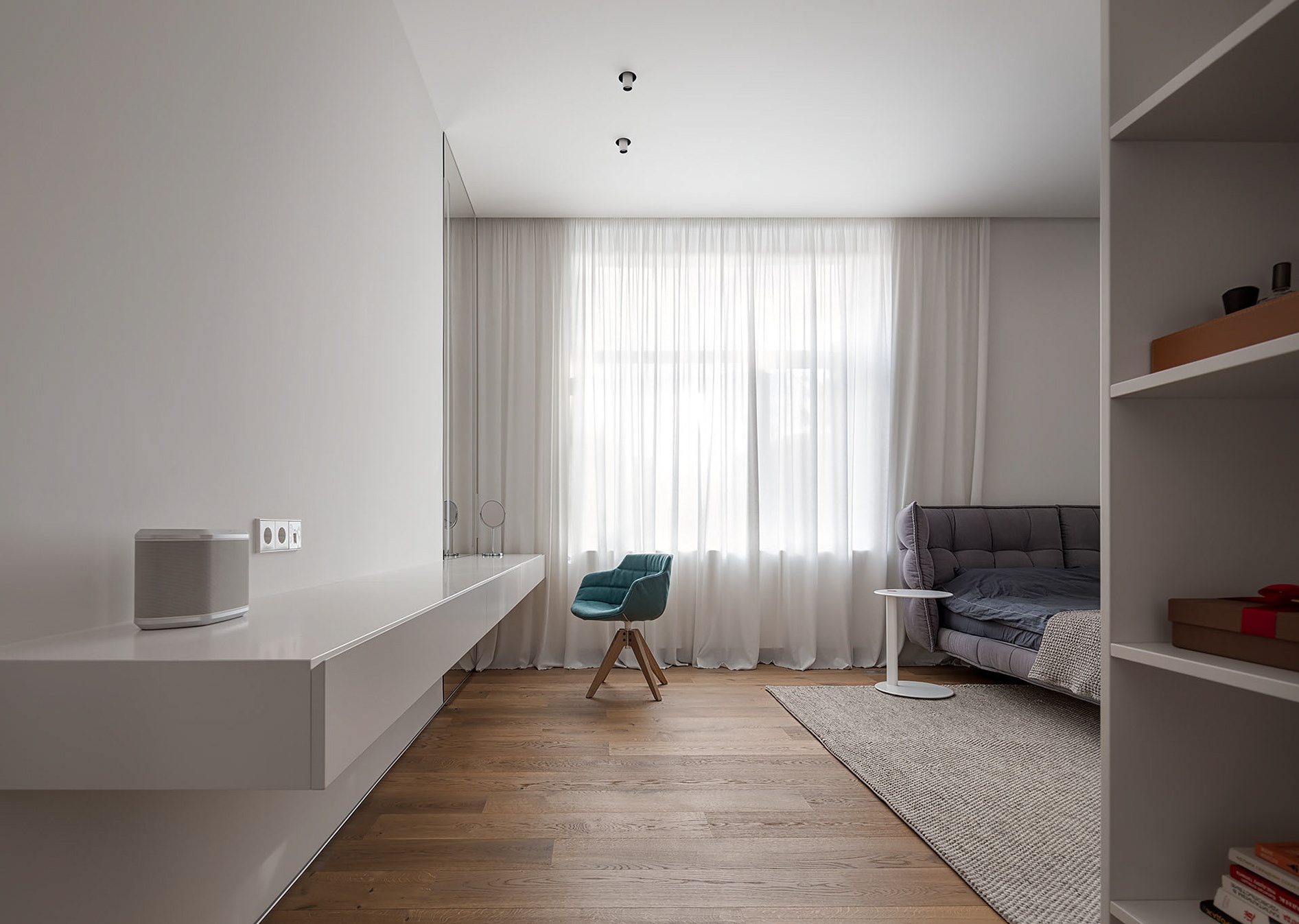 白色+粉色公寓设计 赋予空间跳跃的生命力-13