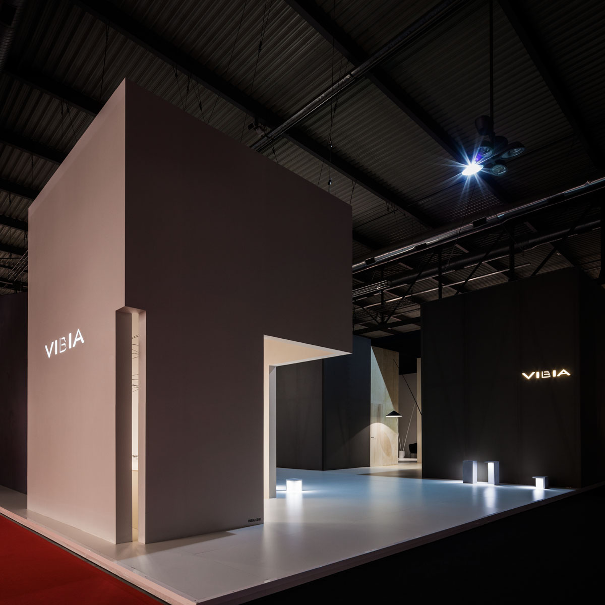 05 11 STAND VIBIA EN LA FERIA EUROLUCE 2015 DE MILÁN-23
