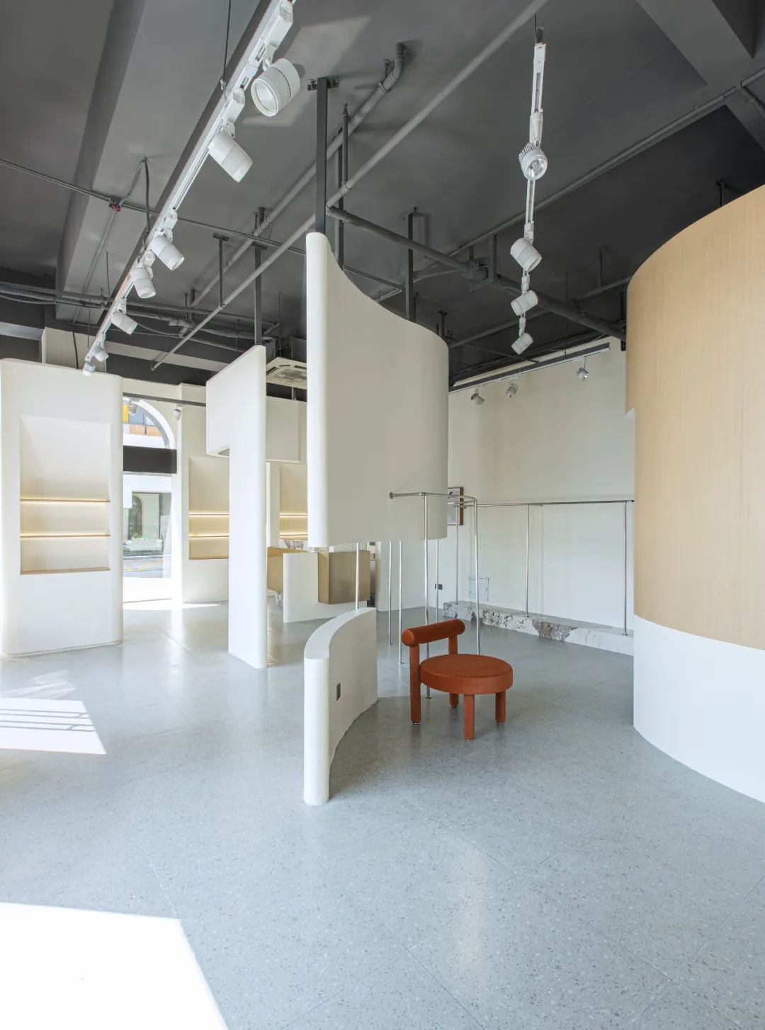 苏州北语服装店丨中国苏州丨不止设计-8