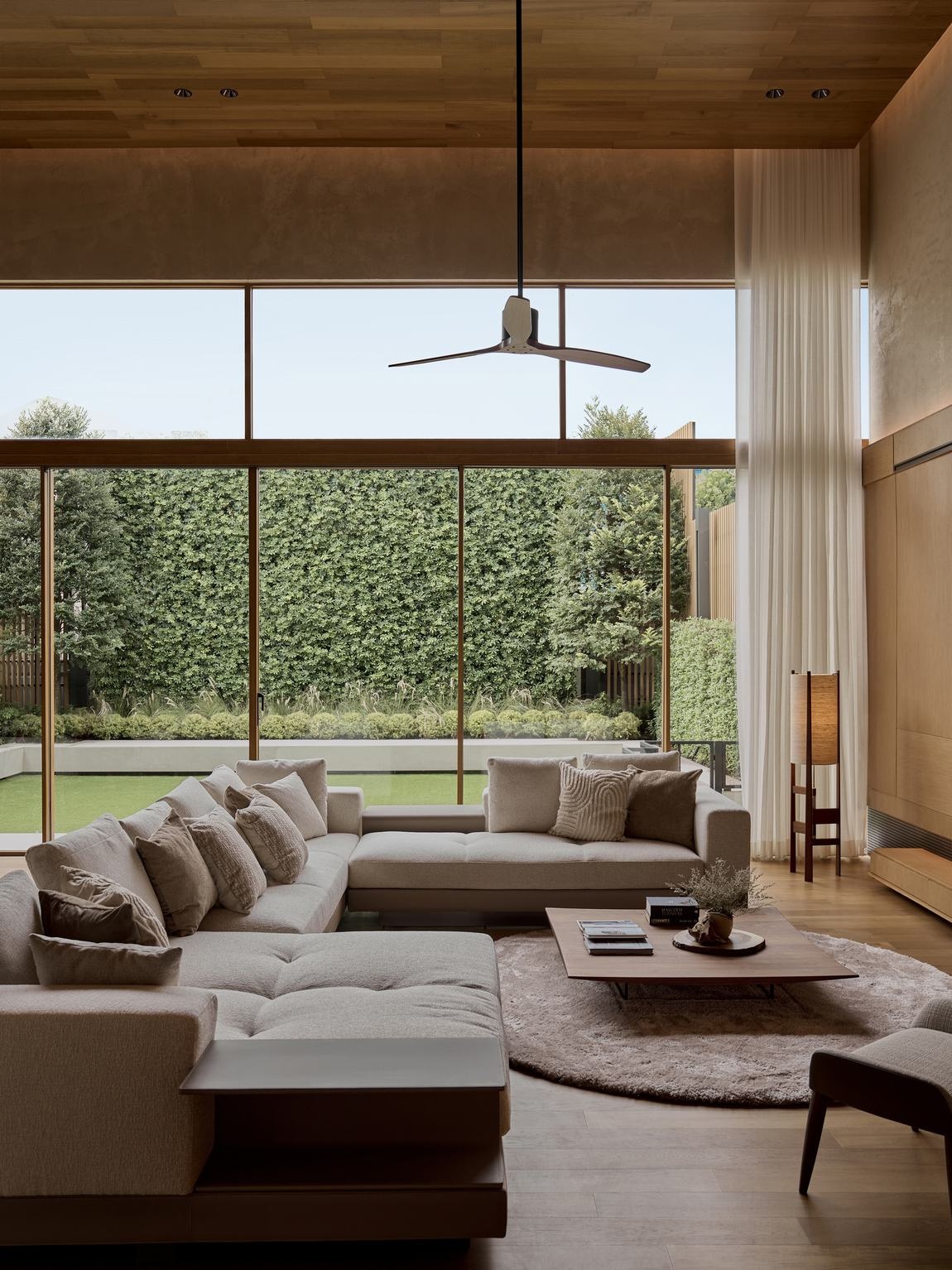 Khun Atiruj Residence：都市的隐居之所 | PAON Architects-5