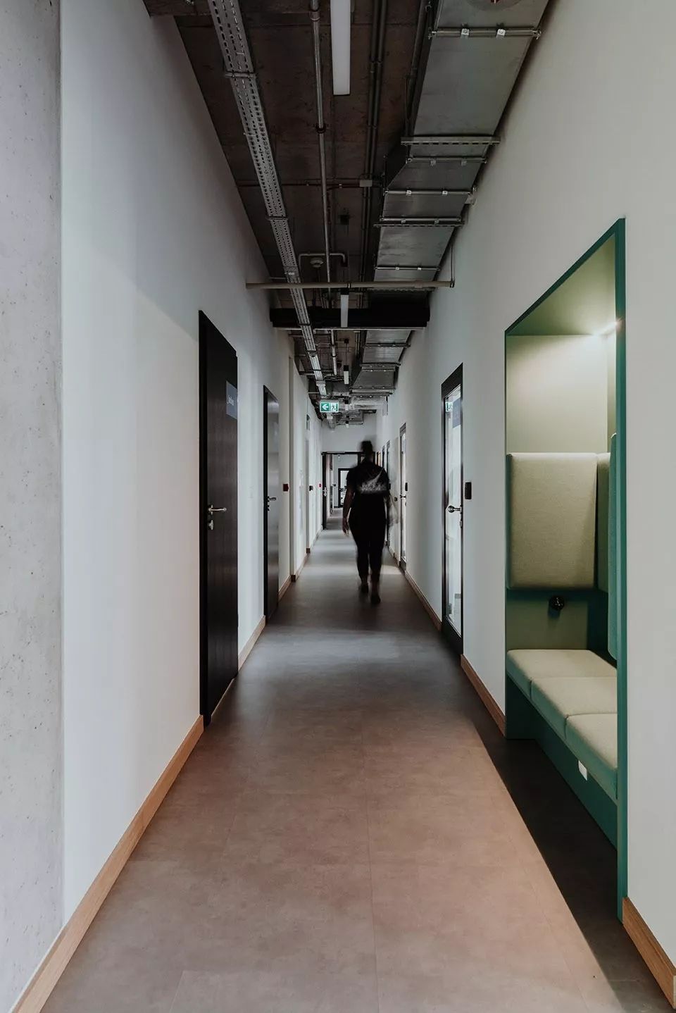 波兰 Intive 公司办公室 | 酒店式友好环境,激发员工热情-57