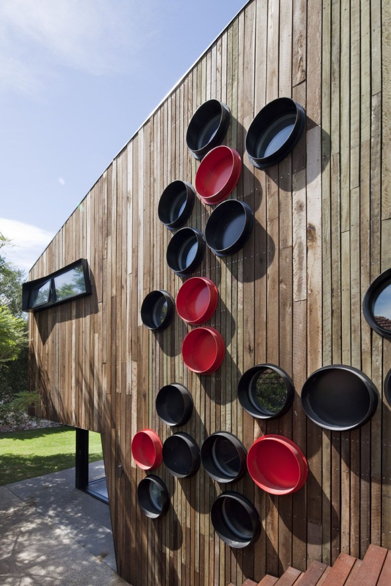 Ormond Esplanade House by Judd Lysenko Marshall Architects-11