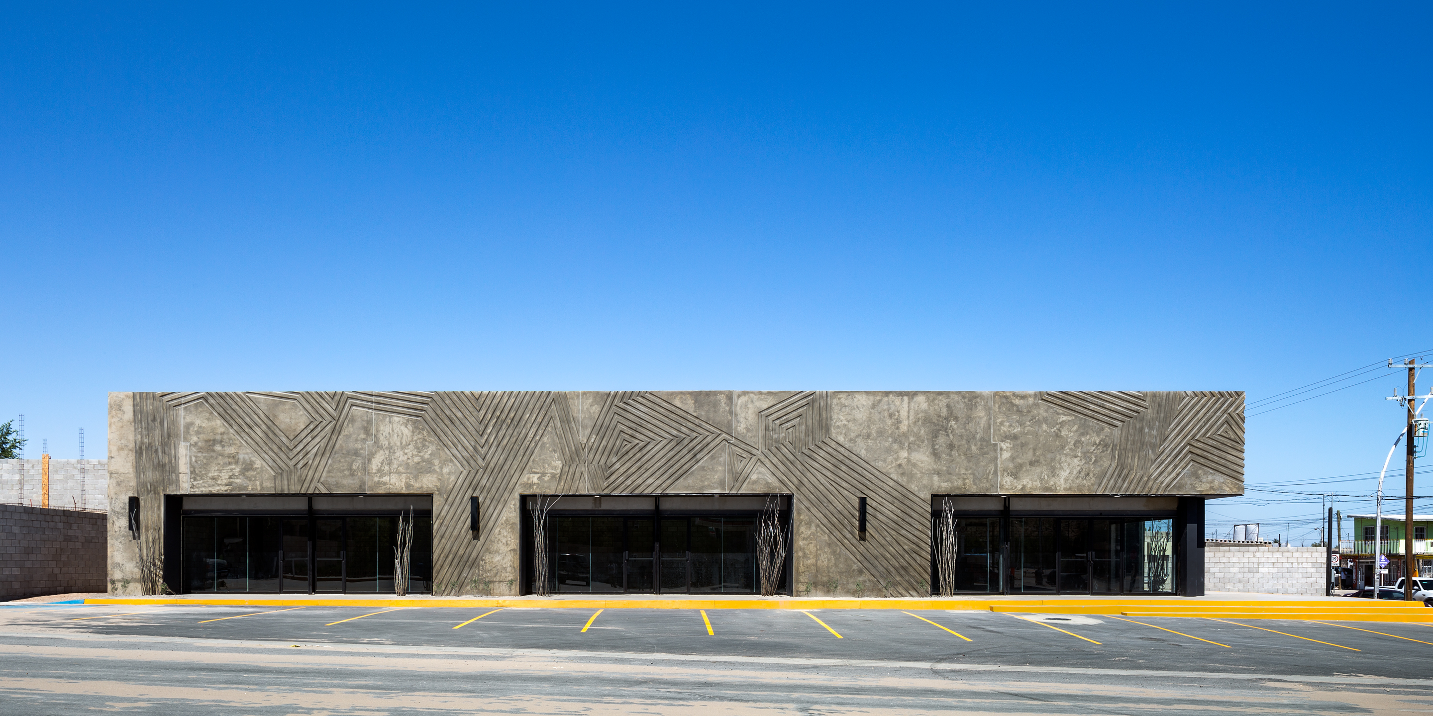 Juarez 商业建筑 | 混凝土中的隐藏潜能-16