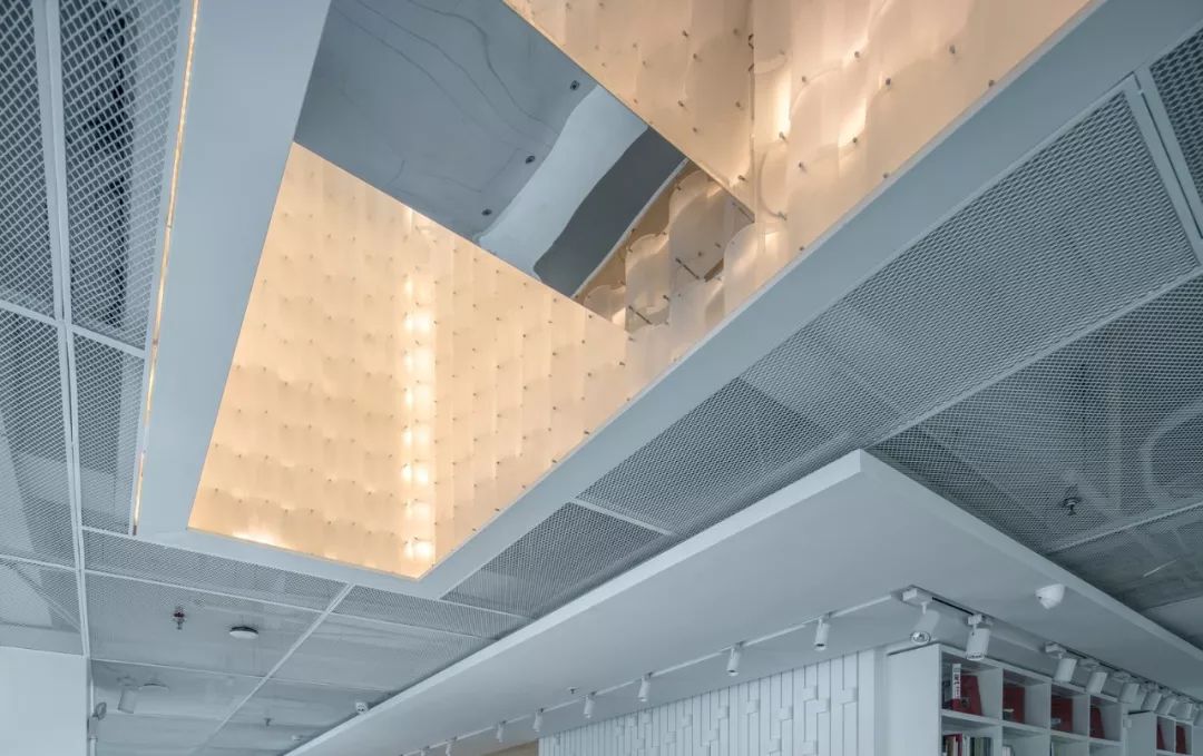 空间点“靓”的艺术 | 灯具设计-53