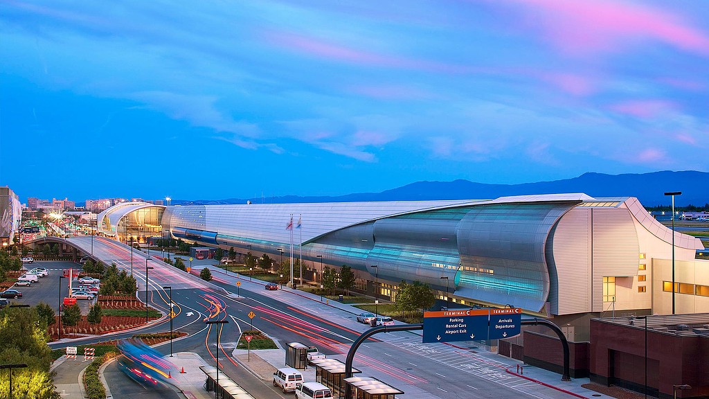 旧金山机场 1.3 亿现代化项目 | 绿色环保与创新的完美结合-1