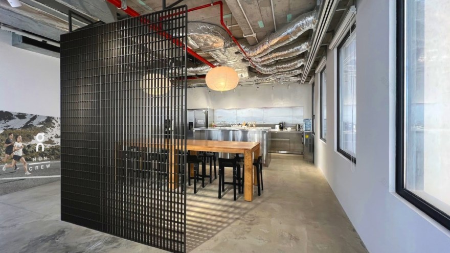 On Running Ho Chi Minh City 办公室设计丨越南胡志明市丨Vacons Architects-11