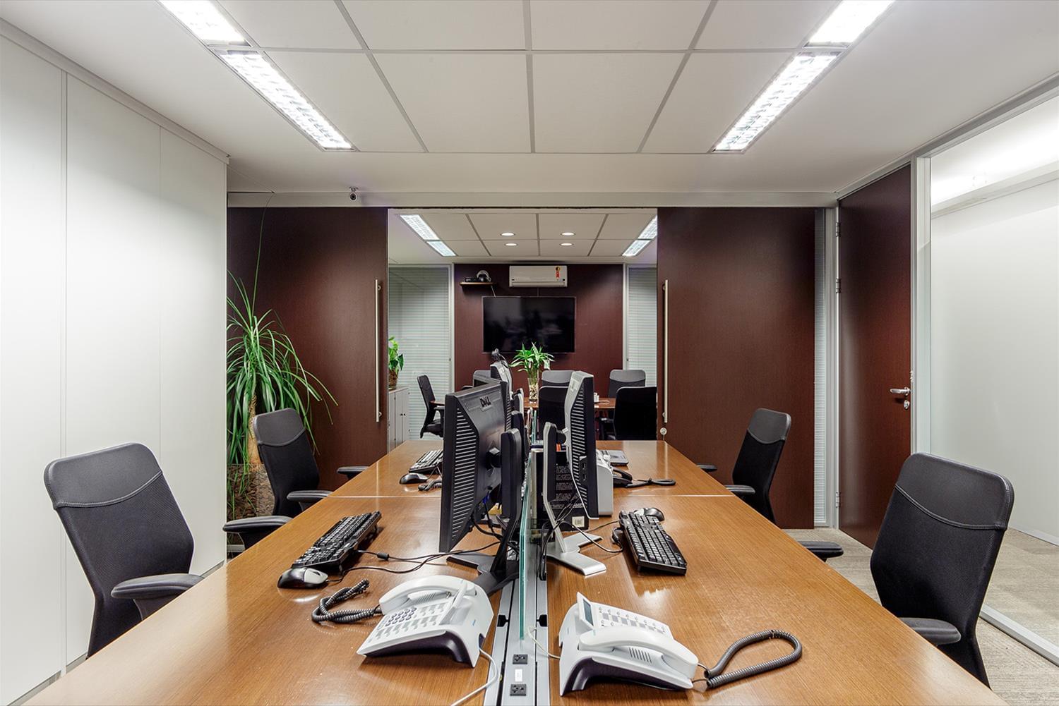 Latour Capital 办公室设计-7