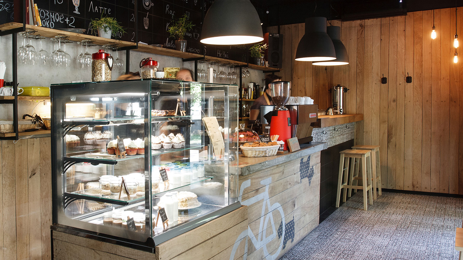 乌克兰创意咖啡吧“I feel”-8