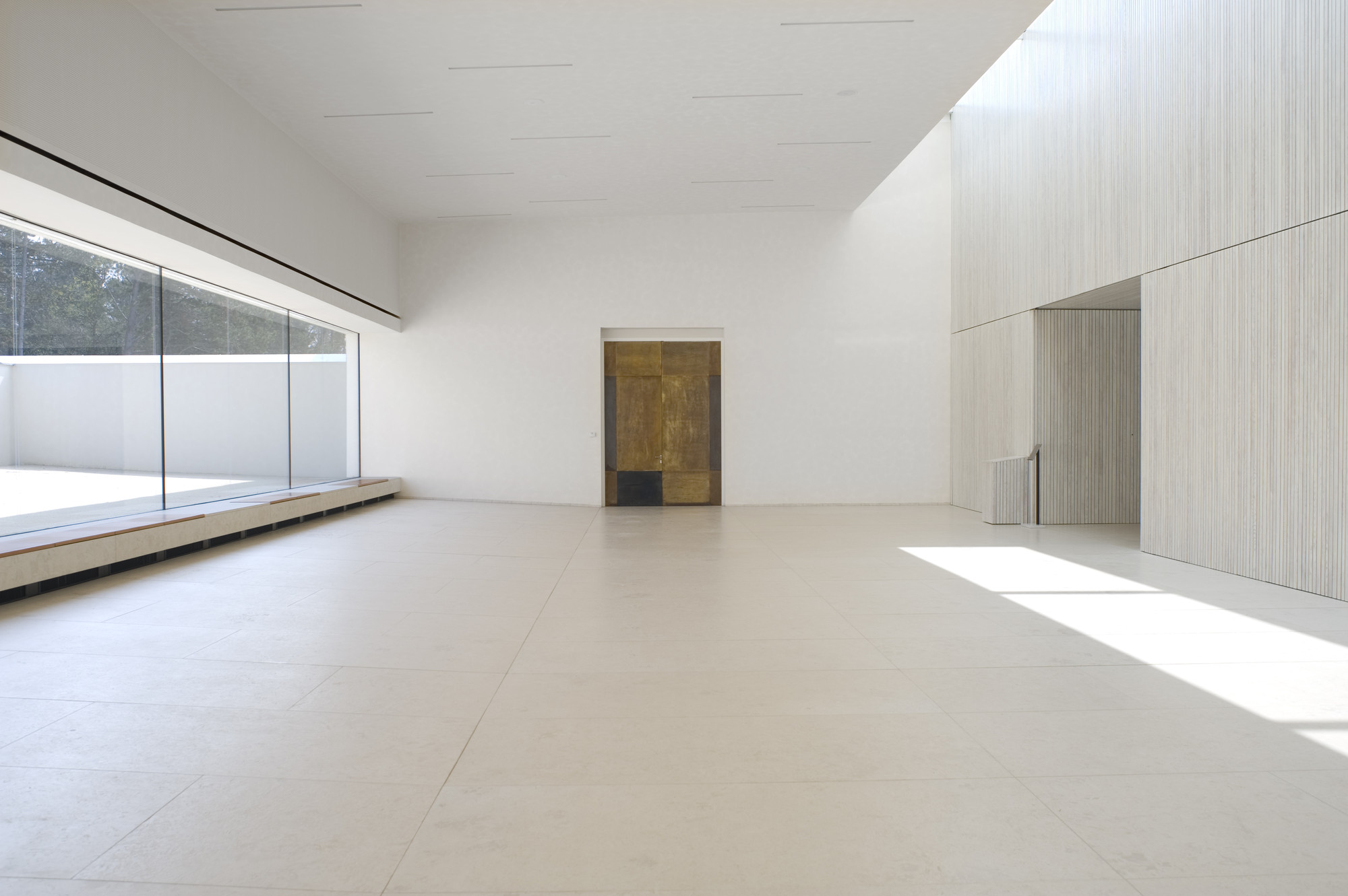 城市公墓的极简主义原创设计项目丨文本未提及-9