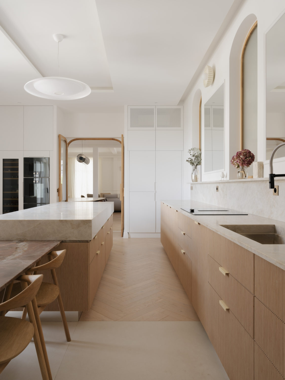 Luxe, calme et volupté 300m², Victor Hugo…Comment créer un havre de paix en plein Paris – Bän Architecture-14