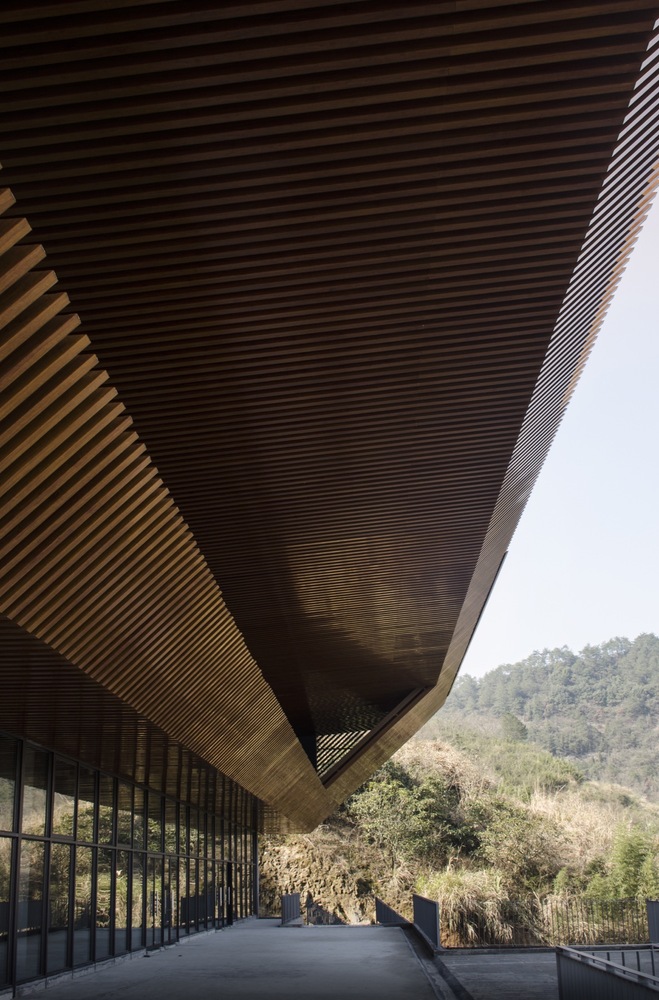 Qiandao Lake Cable Car Station  Archi-37