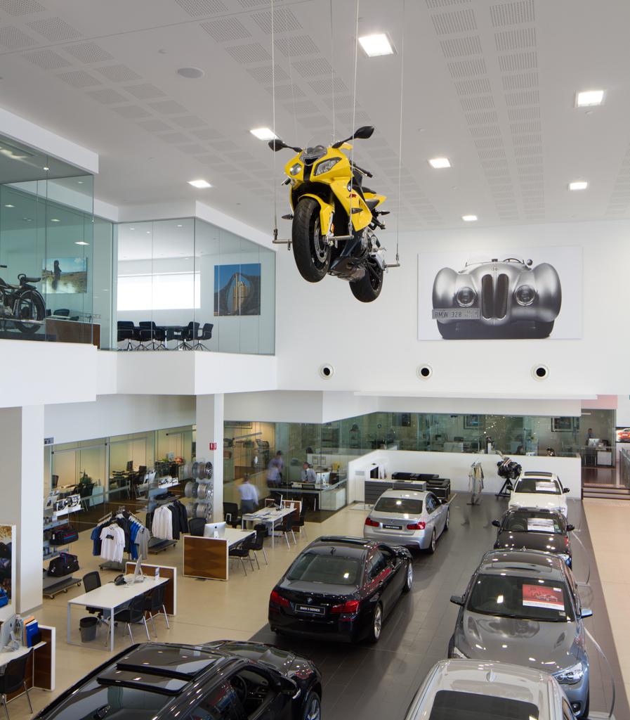 Doncaster 宝马 MINI 中心_高科技环保设计-13