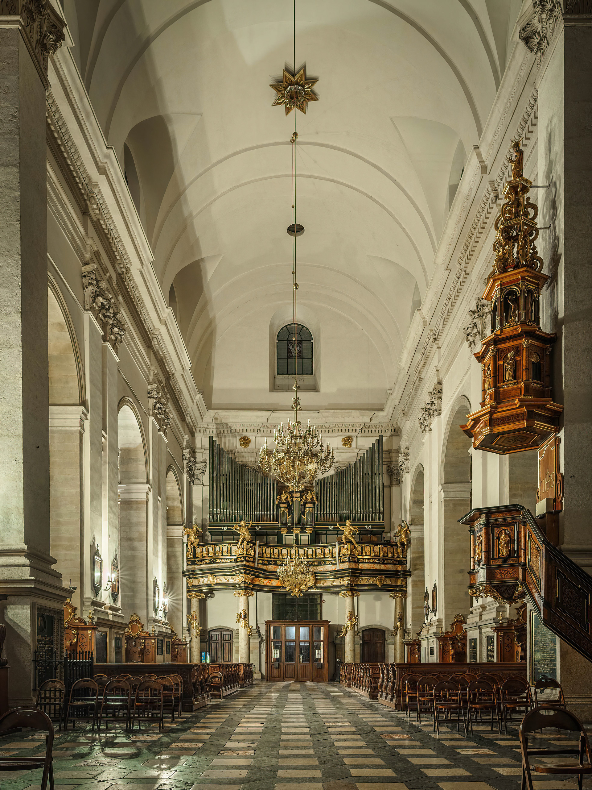 Organs in Krakow churches-7