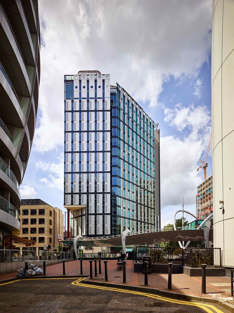 伦敦创新地标“白领工厂”-42