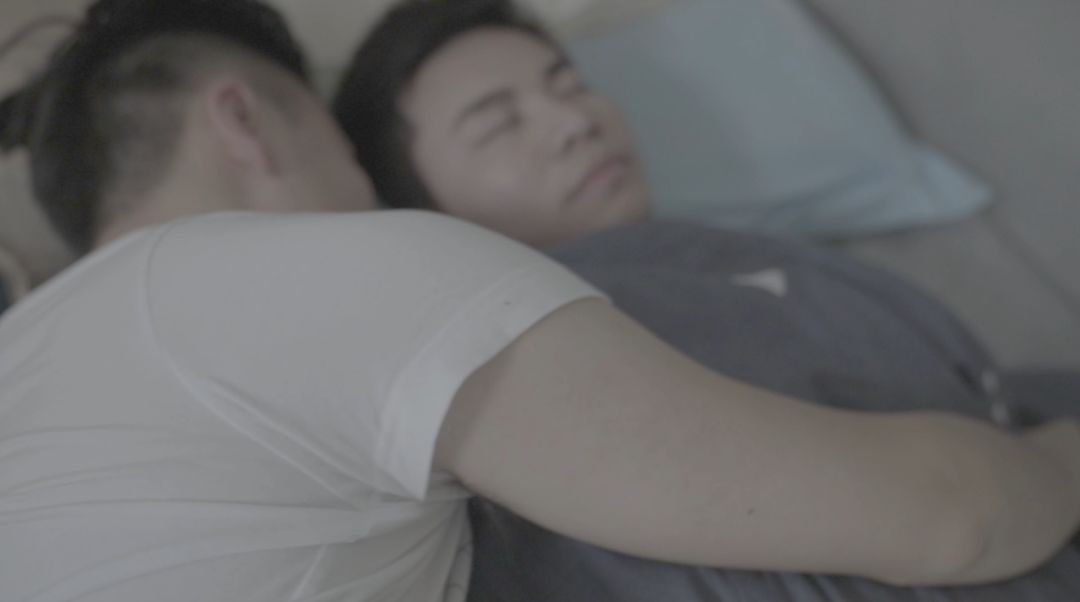 1000元爆改阁楼：两男同床2年后，我帮他们分居了。。。-2