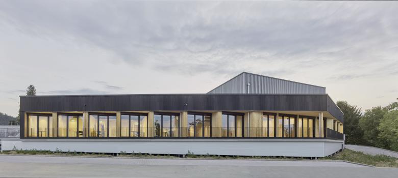 可持续移动多功能建筑丨卢森堡丨FAT Architects-0