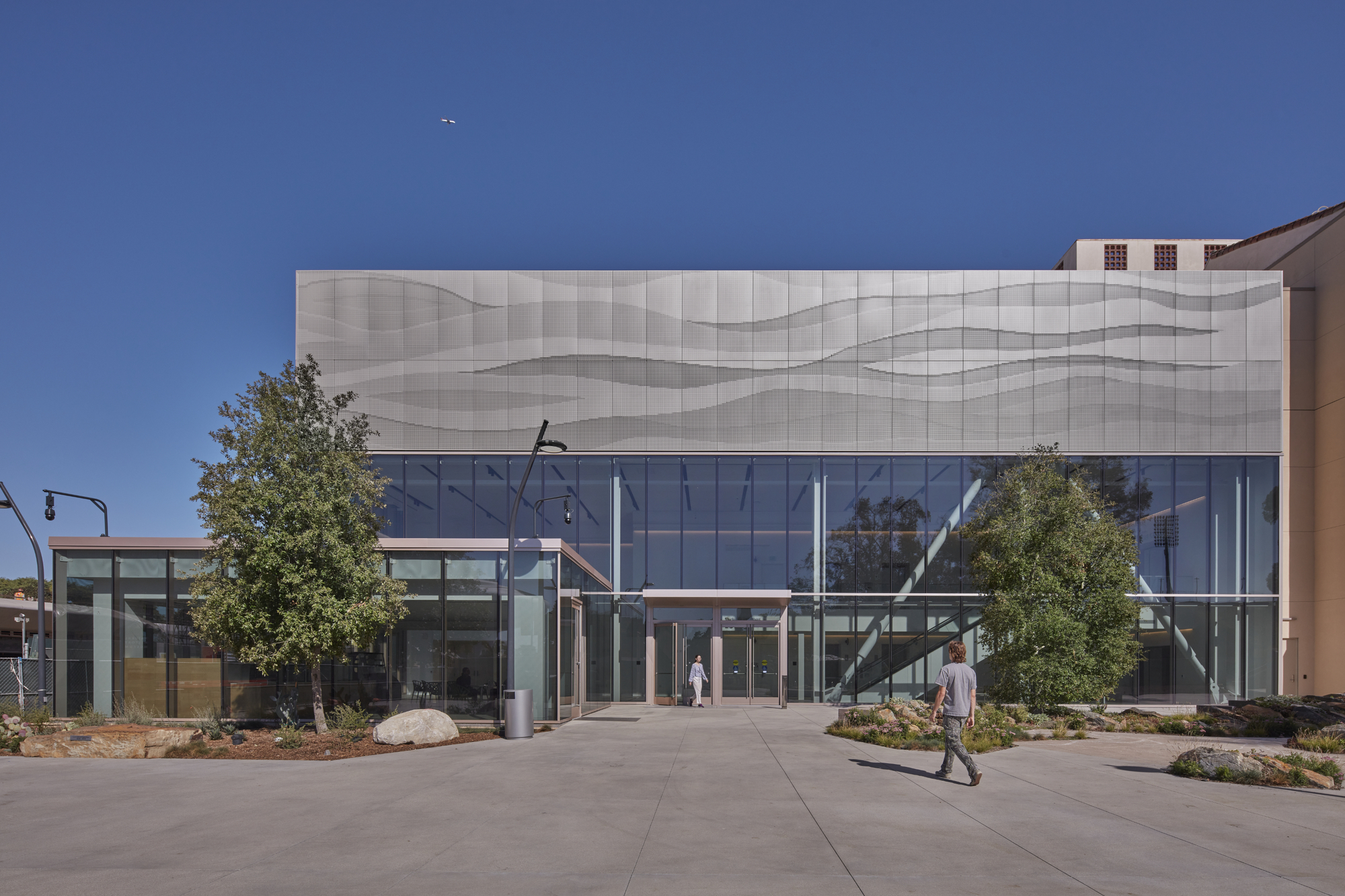 NHM Commons Museum Wing and Community Hub / Frederick Fisher and Partners-35