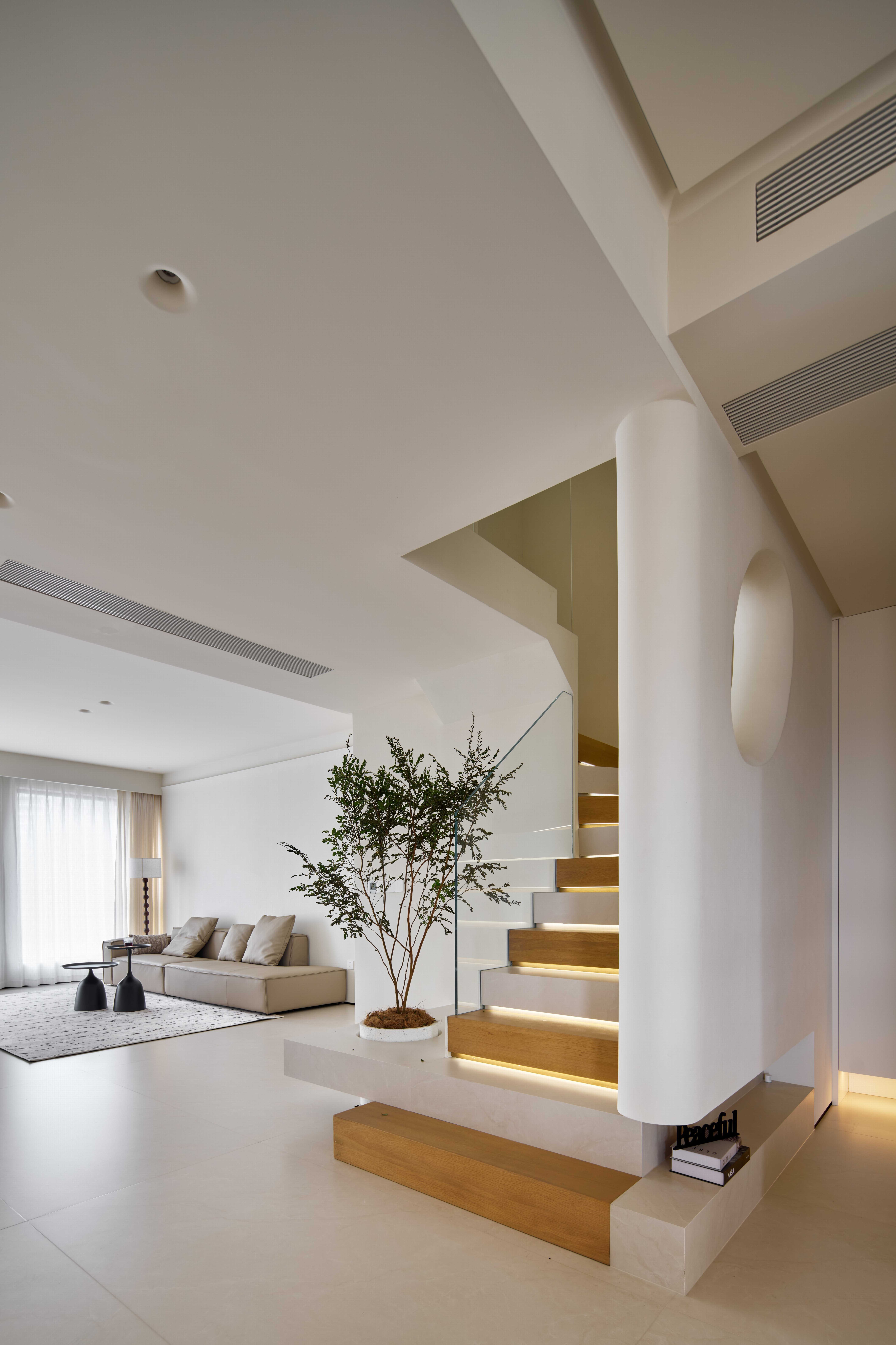 极简中的高级感，用光影与材质碰撞诠释空间美学丨邓德进-10