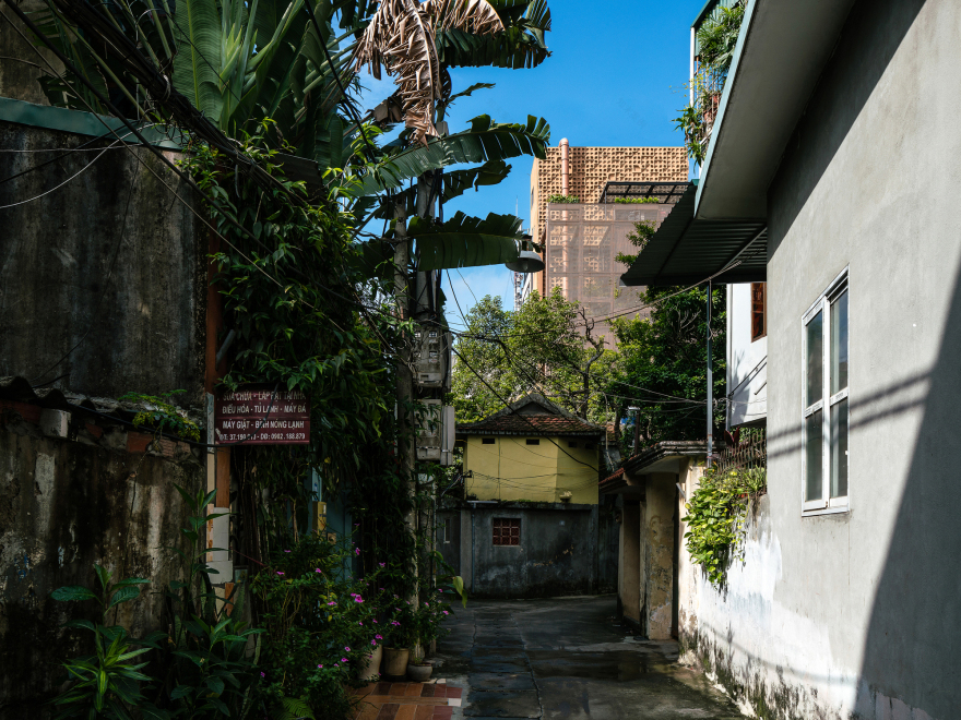 Organic Cafe / G8A Architecture & Urban Planning + VUUV Architecture and Interior Design-30