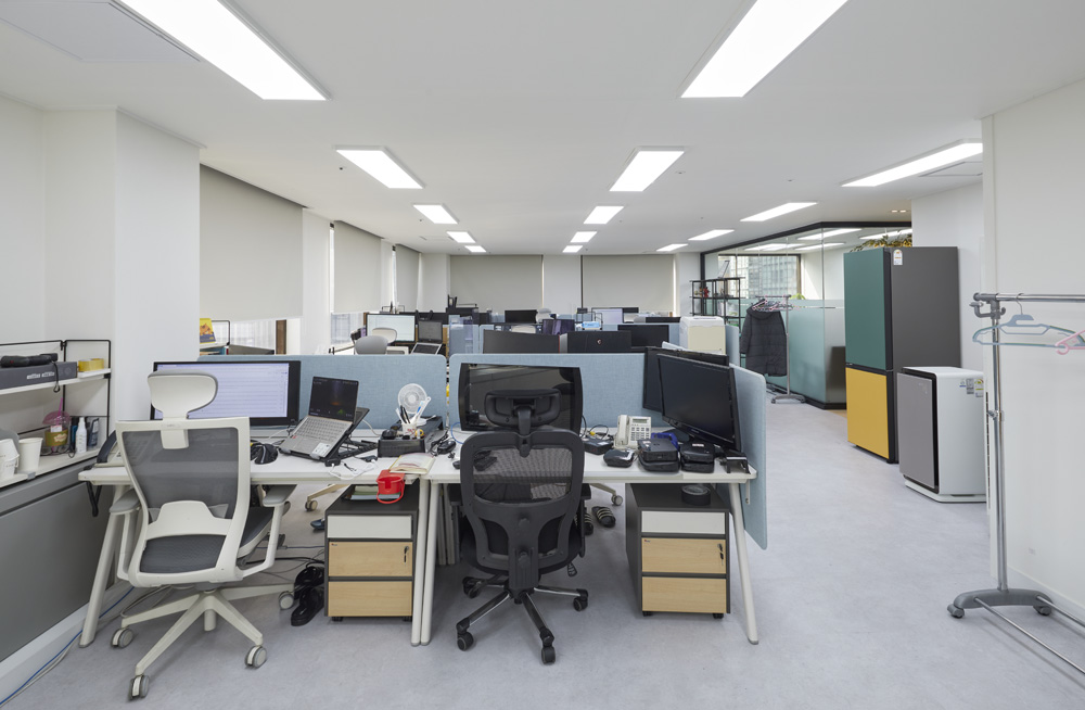 46 平极简现代办公室，展现精致办公空间-9