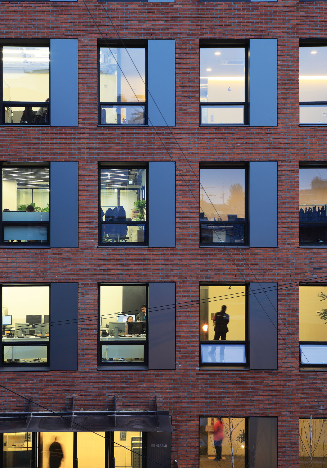 韩联社总部大楼 | 和谐融入环境,创新空间设计-14