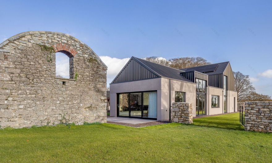 有围墙的花园式住宅丨爱尔兰丨Steve Burke-24