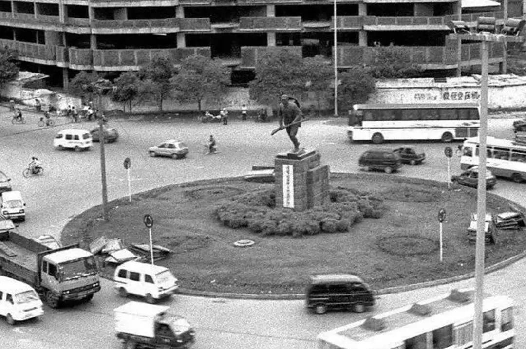 YSS Studio 独栋办公楼丨中国成都丨THE ONE 壹壹建筑设计-9