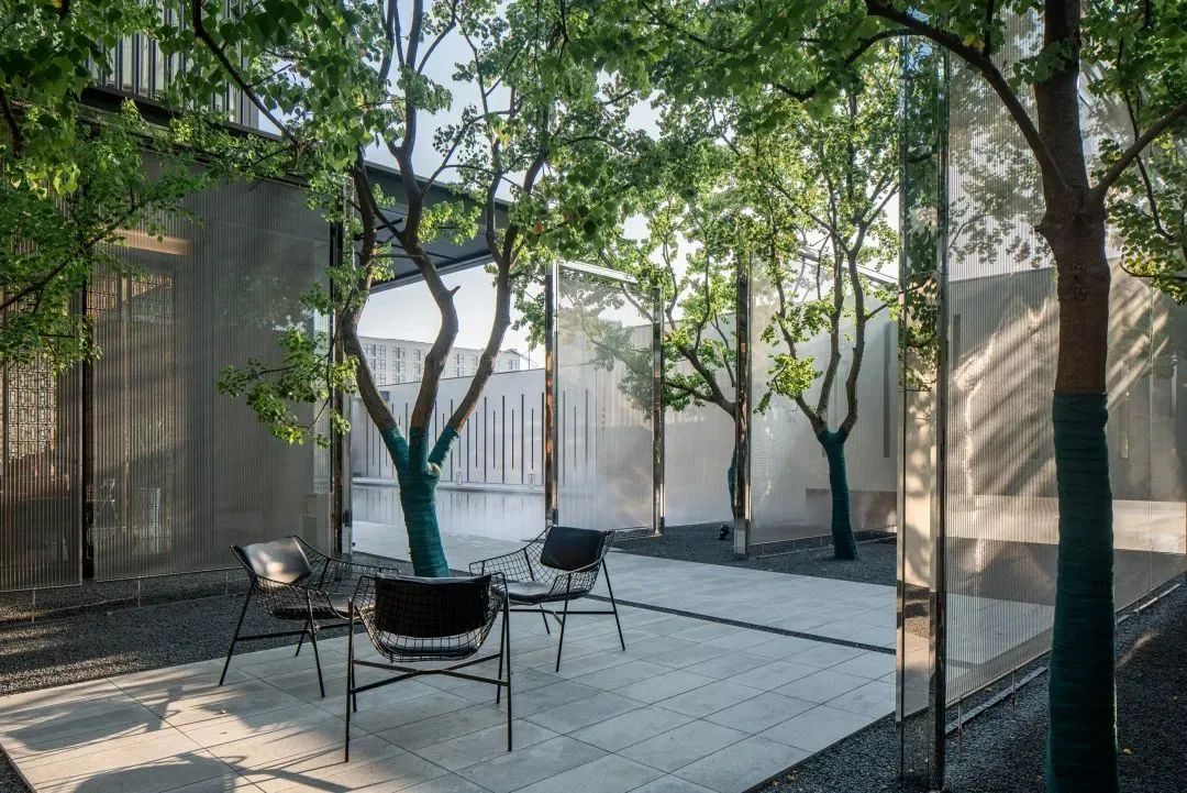 世茂·璀璨荣里 | 现代解构主义的水乡景观设计-60