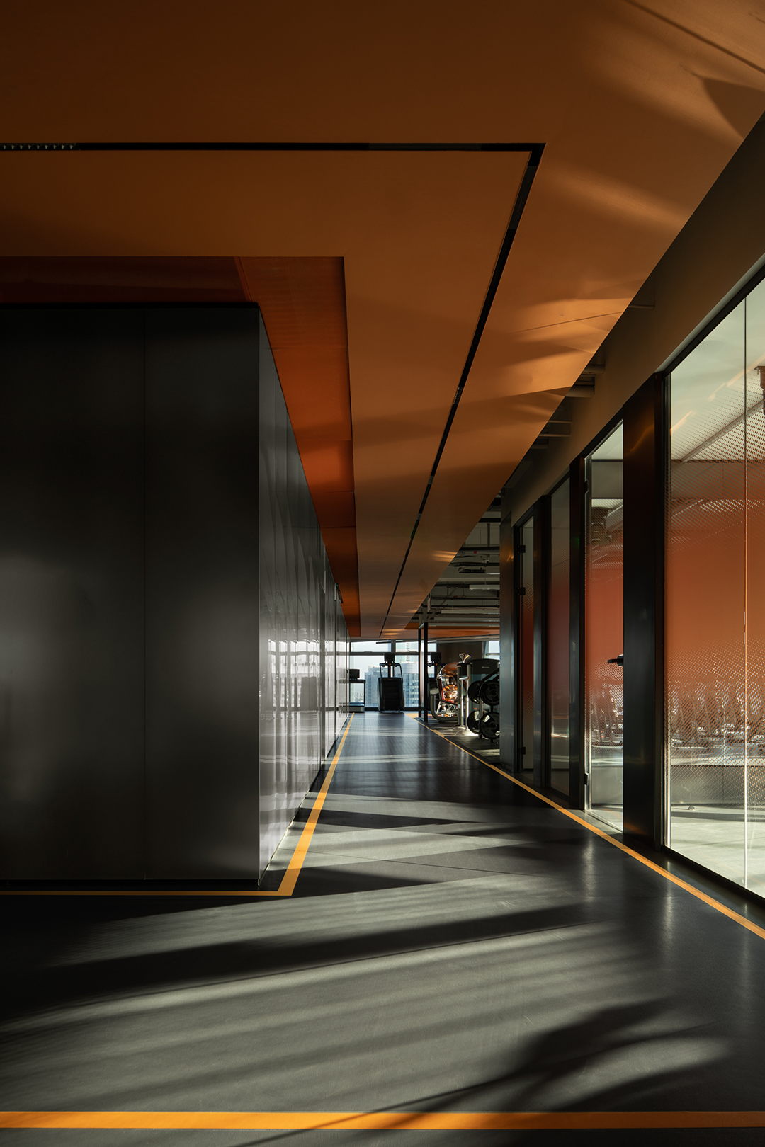 浮光掠影间，宁静与律动的邂逅-4