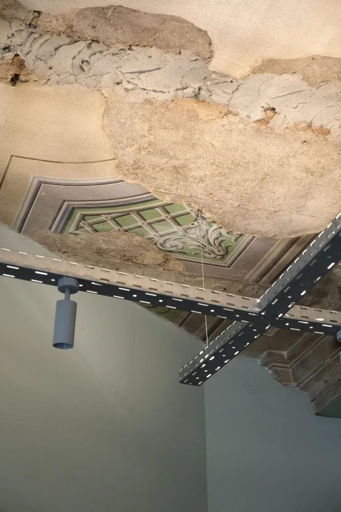 泽诺咖啡店丨GGH 设计机构-30