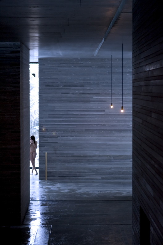 Peter Zumthor的Vals温泉浴场-59