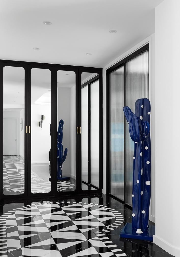 幸福格调平层家居,克莱因蓝帝国黄的时尚盛宴-5