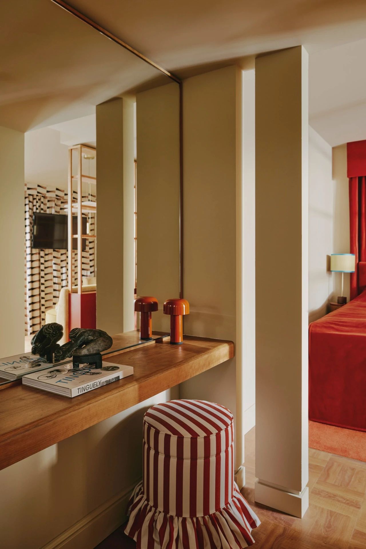 洛克在苏黎世的广场上丨瑞士苏黎世丨Sella Concept-28