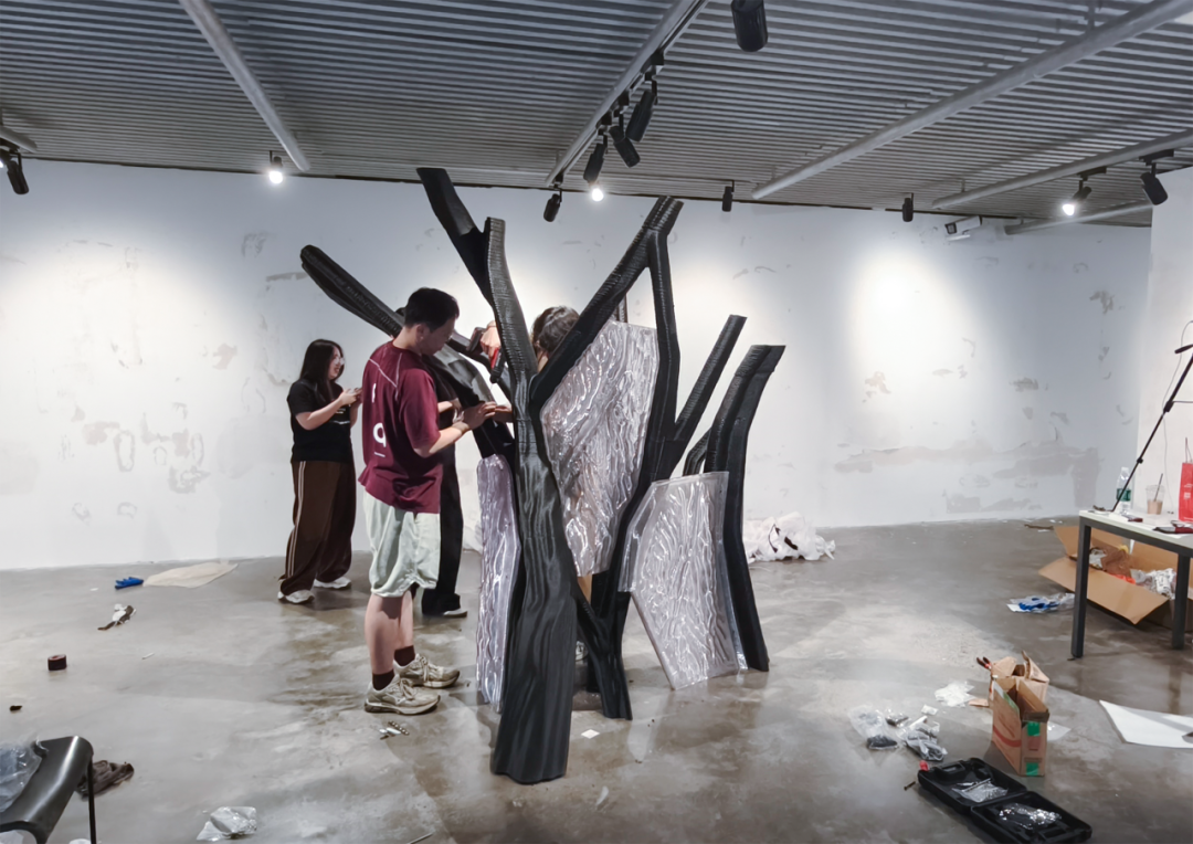 生形融合·幻境物质化——从三维生成式人工智能到机械臂增材建造-325