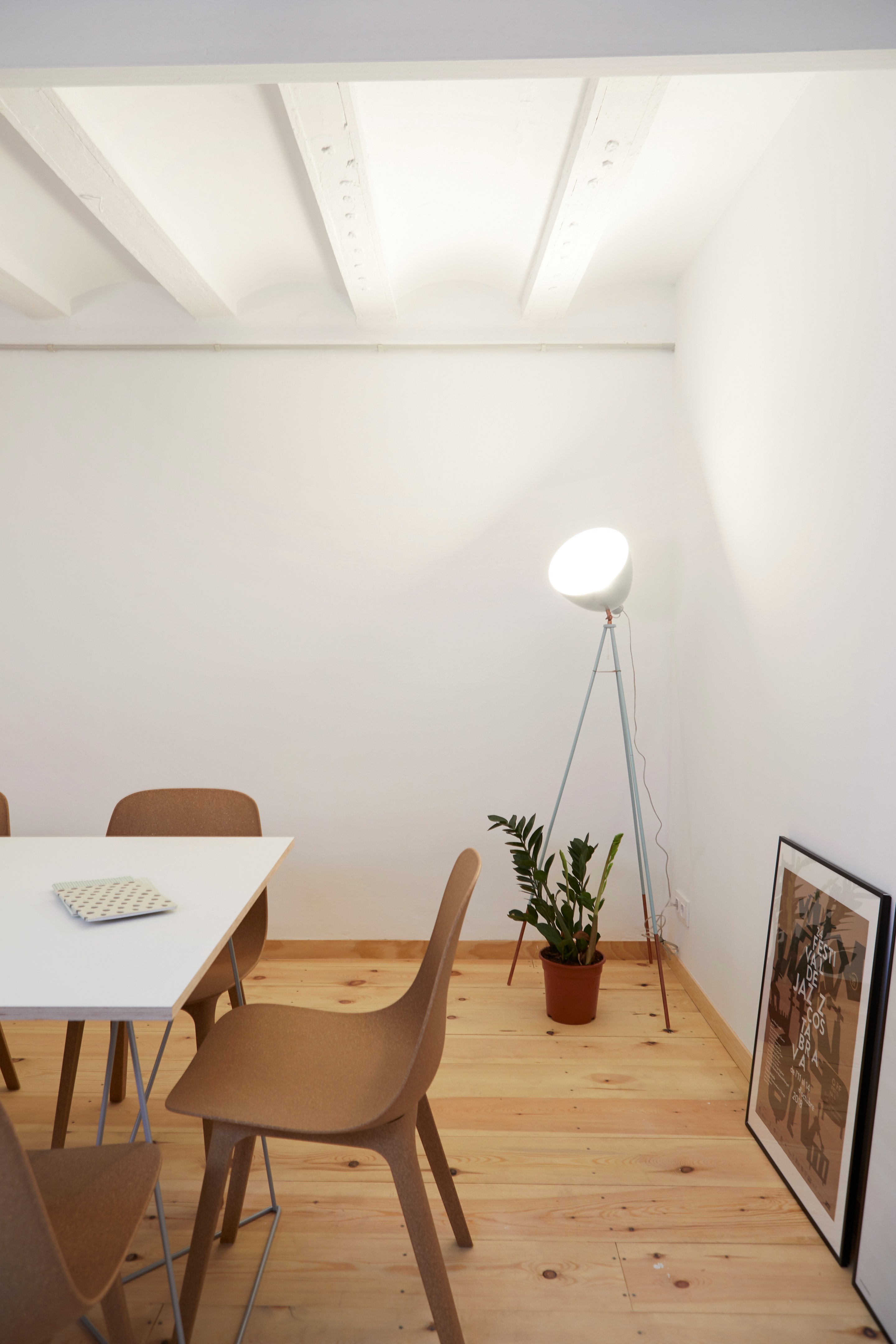 巴塞罗那共享公寓设计，打造青春活力空间-35